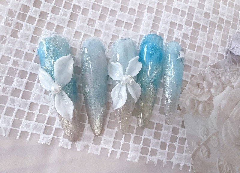 集红堂彩妆学校学员美甲作品2